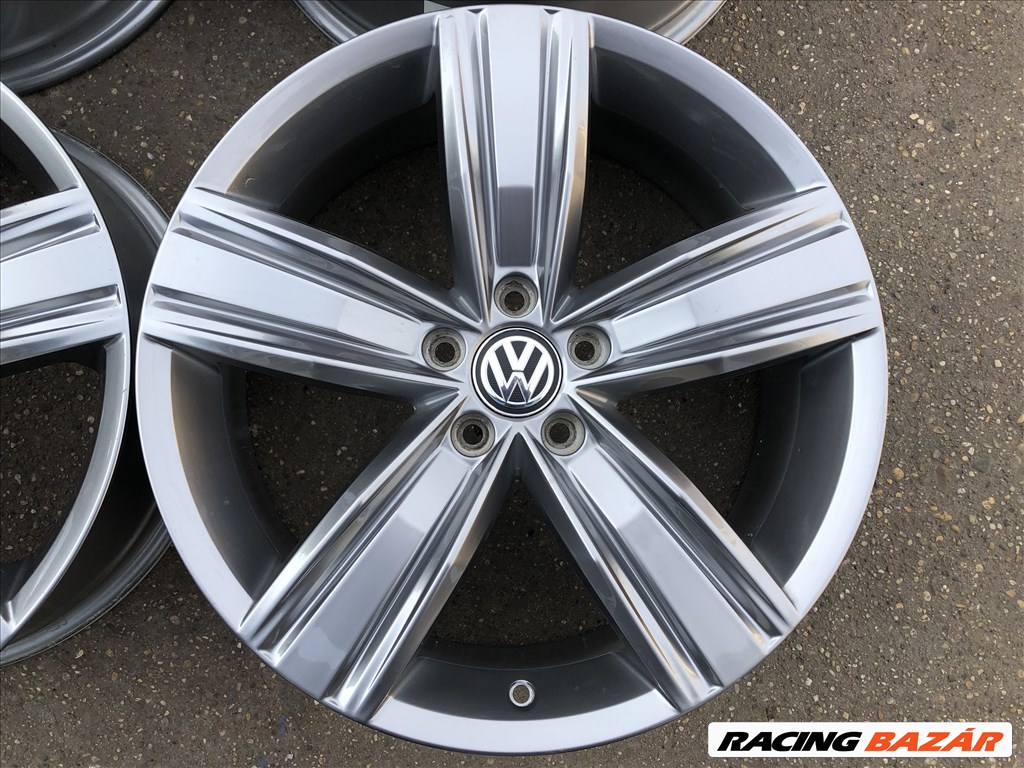 4db gyári 19" VW Tiguan [Victoria Falls] alufelni. (1041) 2. kép